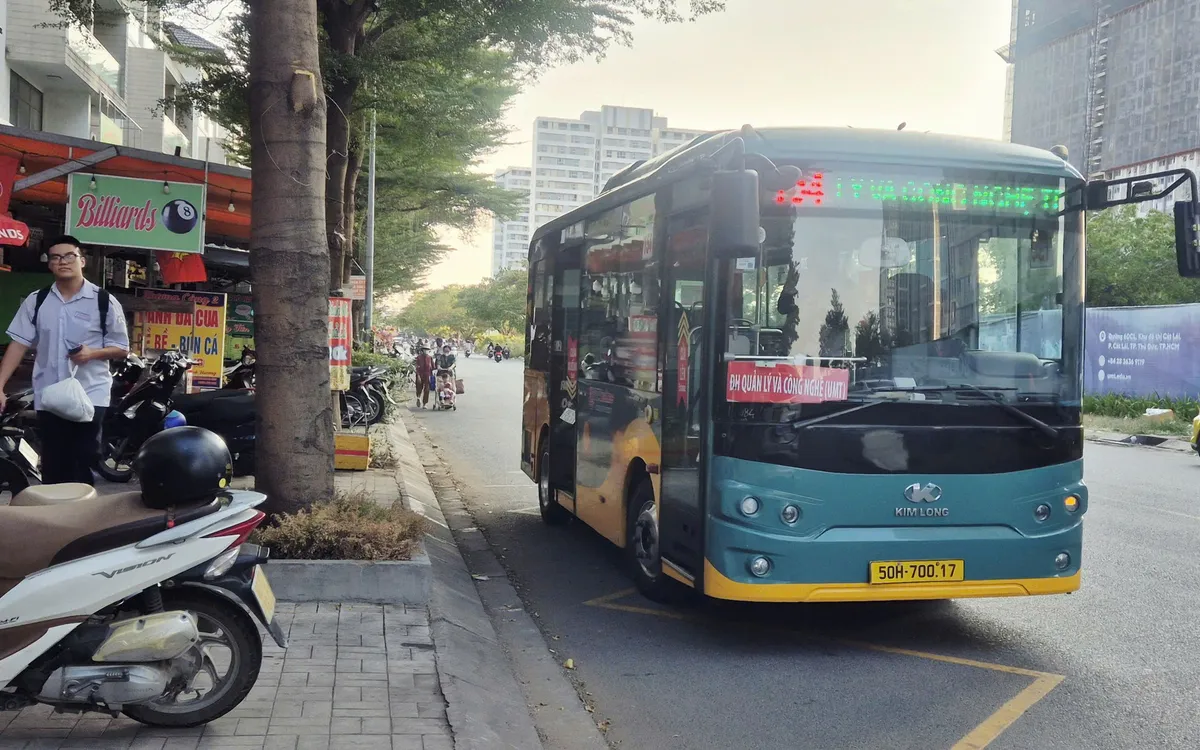 Chủ trương miễn vé xe buýt sẽ được áp dụng sau khi được HĐND TP Hồ Chí Minh thông qua.