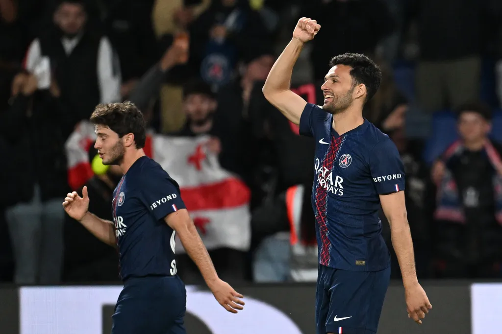 Dembele lập cú đúp, PSG vững vàng trên đỉnh Ligue 1- Ảnh 2.