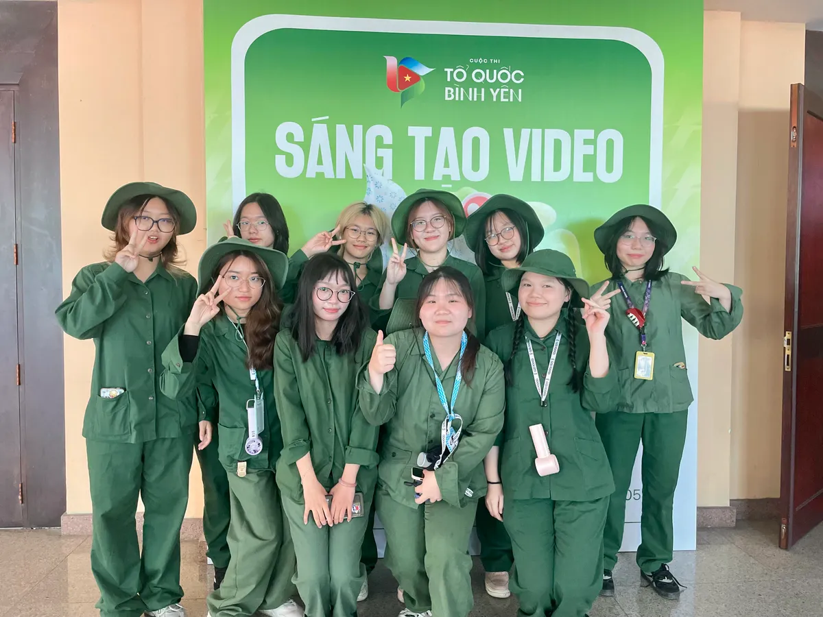 Khi người trẻ c&ugrave;ng chung tay lan tỏa th&ocirc;ng điệp "Tổ quốc b&igrave;nh y&ecirc;n" - Ảnh 4.