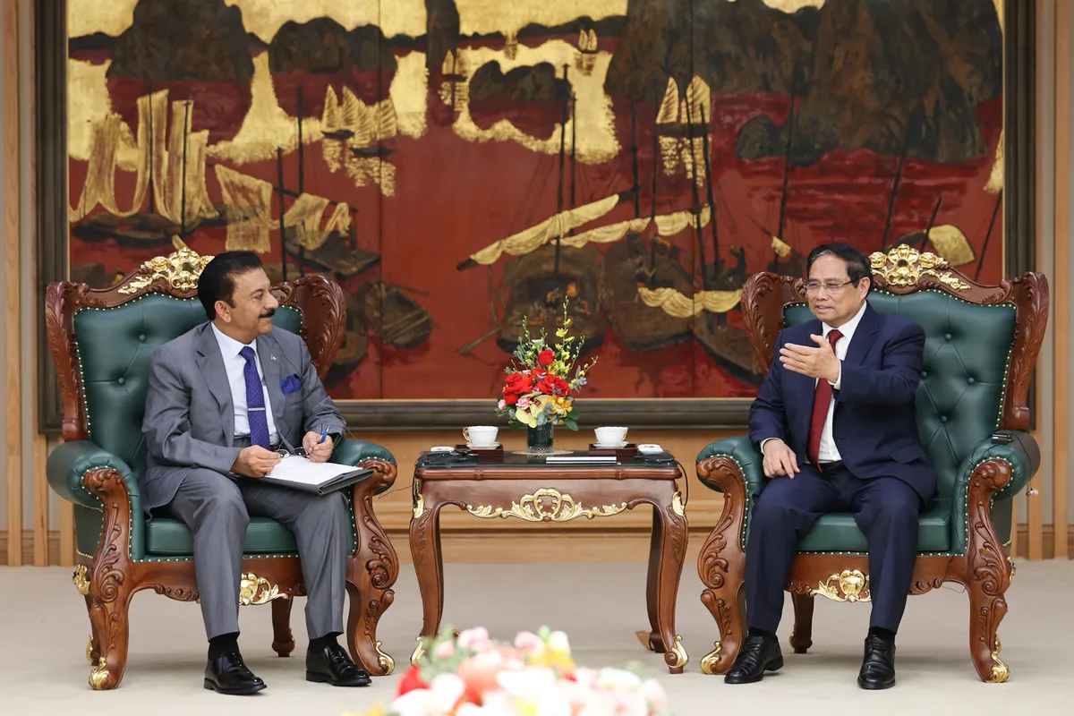 Thủ tướng Phạm Minh Chính tiếp Đại sứ Kuwait, thúc đẩy hợp tác chiến lược và an ninh năng lượng- Ảnh 1. Thủ tướng Phạm Minh Chính tiếp Đại sứ Kuwait, thúc đẩy hợp tác chiến lược và an ninh năng lượng- Ảnh 1.