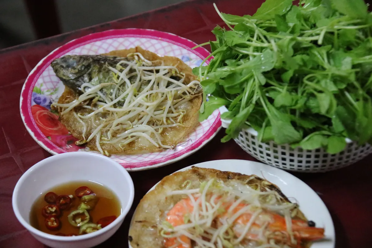 Về l&agrave;ng Chuồn ăn b&aacute;nh kho&aacute;i c&aacute; k&igrave;nh- Ảnh 9.