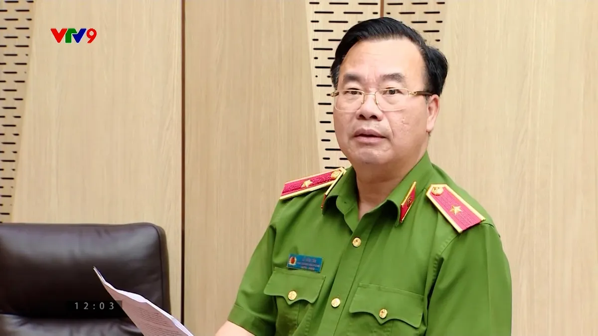 pnhn-0404-1 lê văn tân.jpg