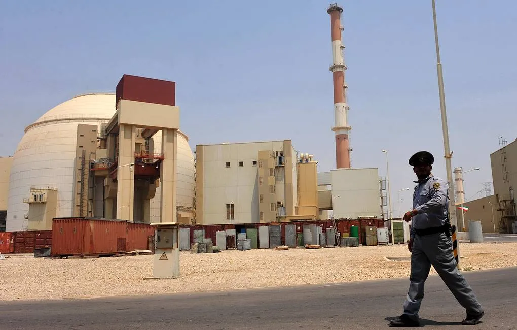 Nh&agrave; m&aacute;y điện hạt nh&acirc;n Busher của Iran bị tấn c&ocirc;ng- Ảnh 1.