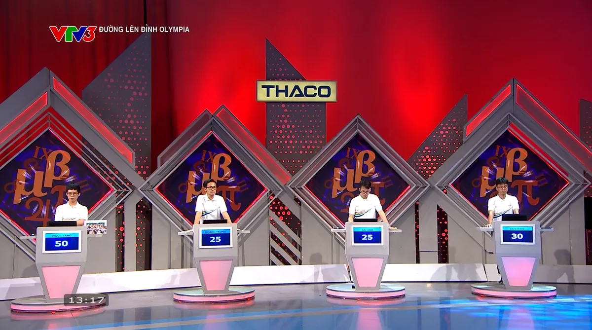 Đường lên đỉnh Olympia: Nam sinh Sơn La xuất sắc giữ chuỗi đứng đầu đoàn leo núi- Ảnh 3.