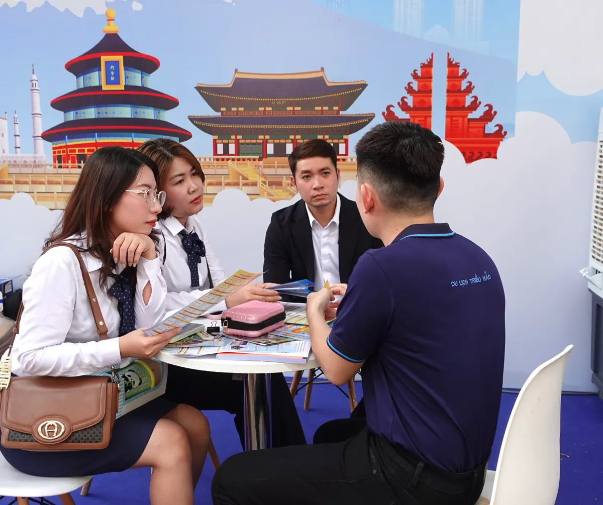 Ng&agrave;y hội Du lịch TP Hồ Ch&iacute; Minh đạt doanh thu 120 tỷ đồng- Ảnh 1.