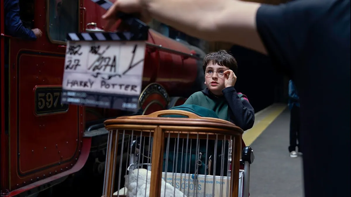 Harry Potter ra mắt chương trình hậu trường đặc biệt về thế giới phù thủy- Ảnh 2. Harry Potter ra mắt chương trình hậu trường đặc biệt về thế giới phù thủy- Ảnh 2.