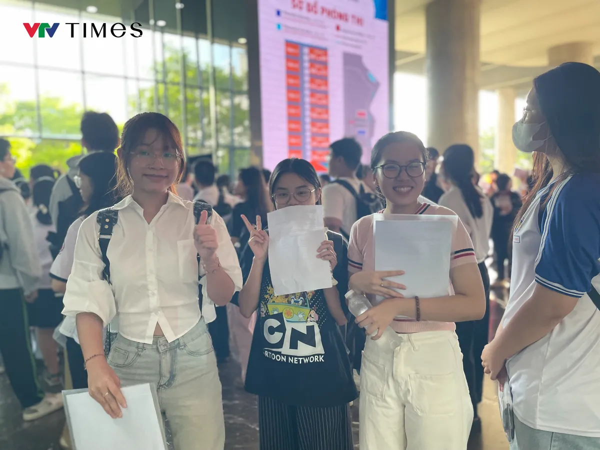 Thí sinh tự tin đặt mục tiêu chinh phục mốc điểm số cao trong Kỳ thi Đánh giá năng lực- Ảnh 2. Thí sinh tự tin đặt mục tiêu chinh phục mốc điểm số cao trong Kỳ thi Đánh giá năng lực- Ảnh 2.