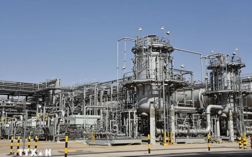 Nhà máy lọc dầu tại Dammam, Saudi Arabia. (Ảnh: THX/TTXVN)