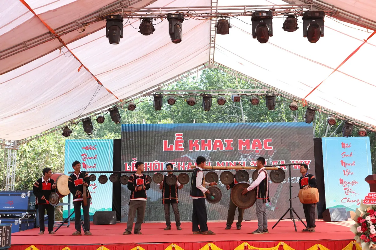 Đặc sắc lễ hội Thanh Minh ở Đắk Lắk- Ảnh 3.