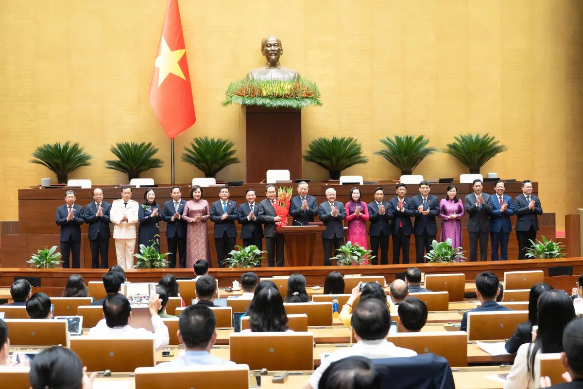 Thông cáo báo chí ngày làm việc đầu tiên của Kỳ họp thứ Nhất, Quốc hội khóa XVI- Ảnh 2. Thông cáo báo chí ngày làm việc đầu tiên của Kỳ họp thứ Nhất, Quốc hội khóa XVI- Ảnh 2.