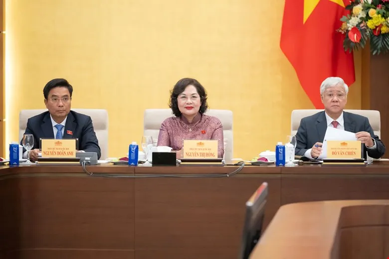 Ủy ban Thường vụ Quốc hội khoá XVI họp Phiên thứ Nhất, xem xét công tác nhân sự- Ảnh 2. Ủy ban Thường vụ Quốc hội khoá XVI họp Phiên thứ Nhất, xem xét công tác nhân sự- Ảnh 2.