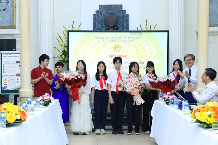 Thí điểm AI trong dạy học: Học sinh chủ động, giáo viên giữ vai trò trung tâm - Ảnh 3.