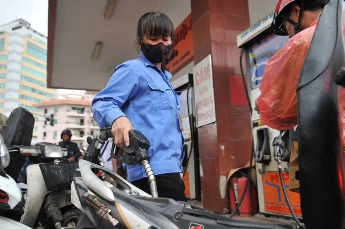 Cục Thuế yêu cầu kiểm tra cây xăng, làm rõ những dấu hiệu bất thường- Ảnh 1. Cục Thuế yêu cầu kiểm tra cây xăng, làm rõ những dấu hiệu bất thường- Ảnh 1.