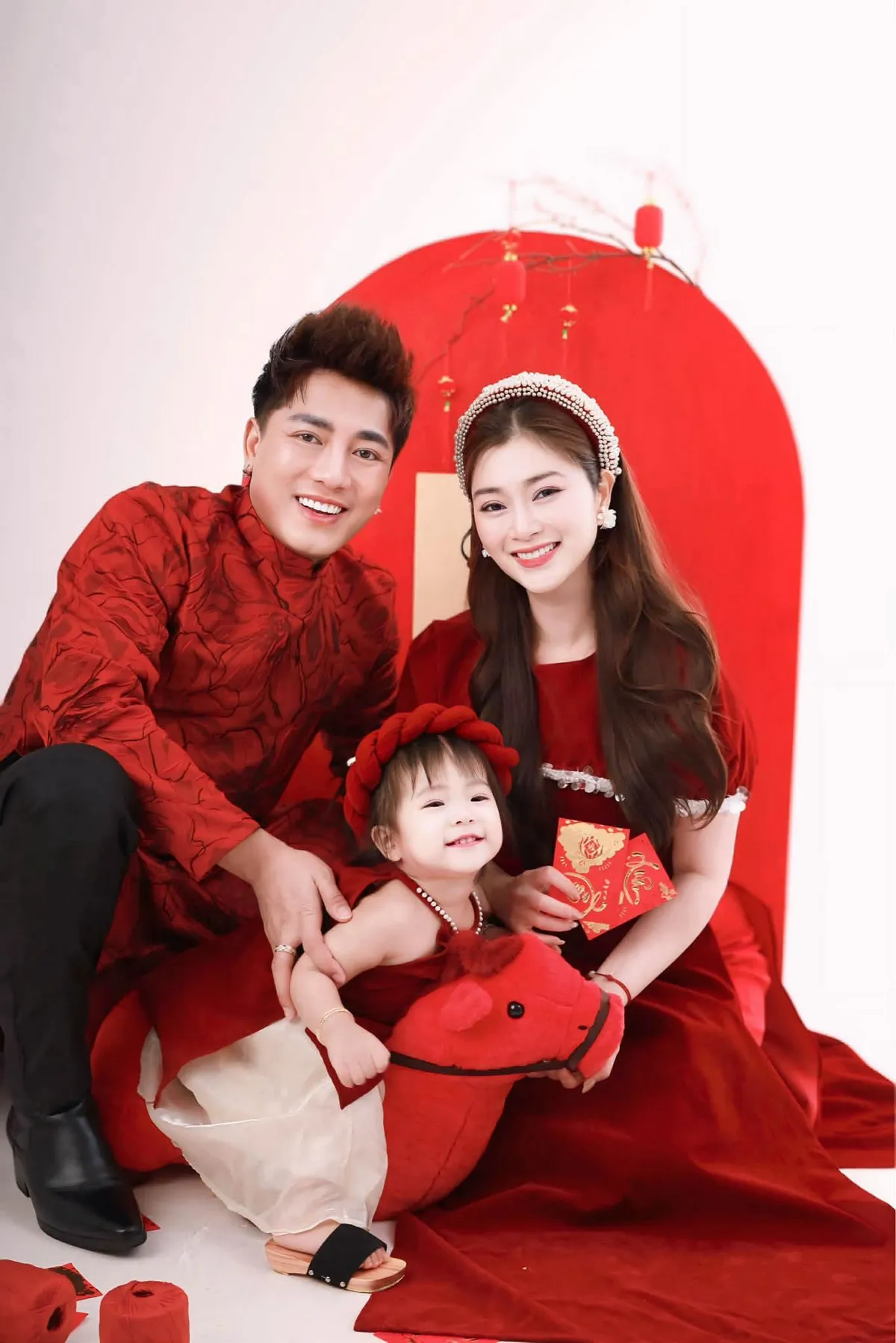 Ca kh&uacute;c Việt g&acirc;y b&atilde;o mạng x&atilde; hội với hơn 1 tỷ lượt xem - Ảnh 2.