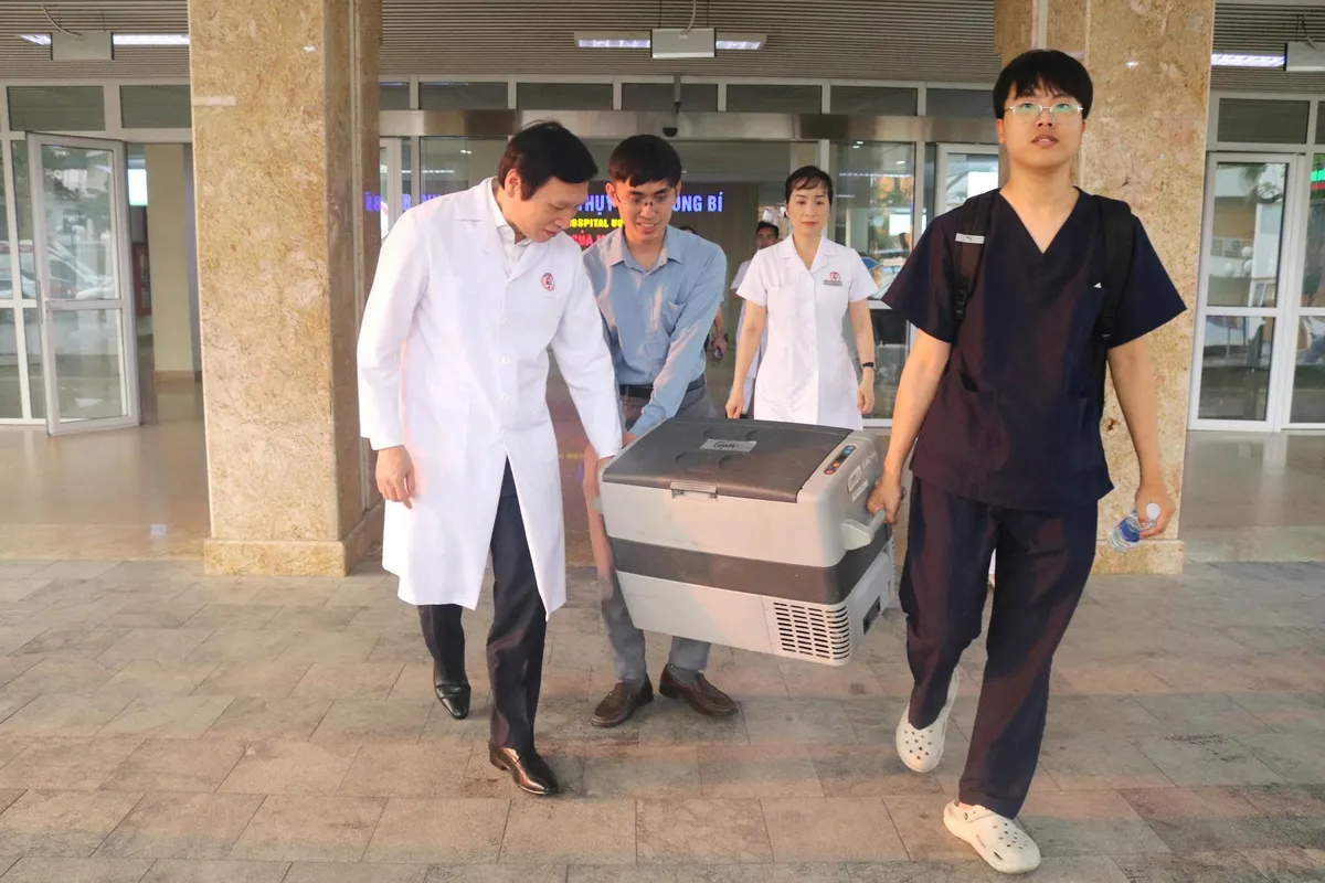 Lần đầu lấy - gh&eacute;p đa tạng tại bệnh viện tuyến tỉnh- Ảnh 1.