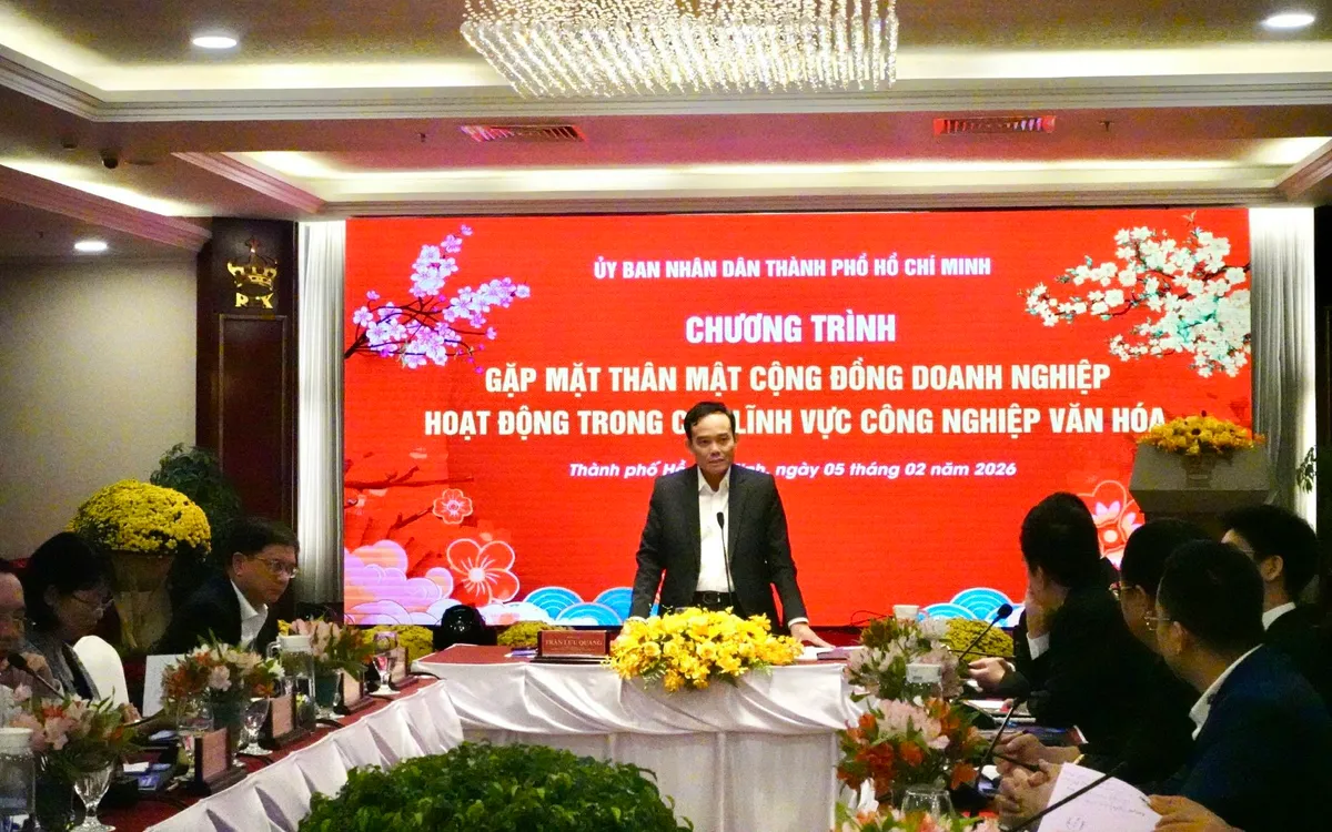 Bí thư Thành ủy - Trần Lưu Quang - tại buổi gặp gỡ cộng đồng doanh nghiệp hoạt động trong lĩnh vực công nghiệp văn hóa 
Ảnh: Thu Trang
