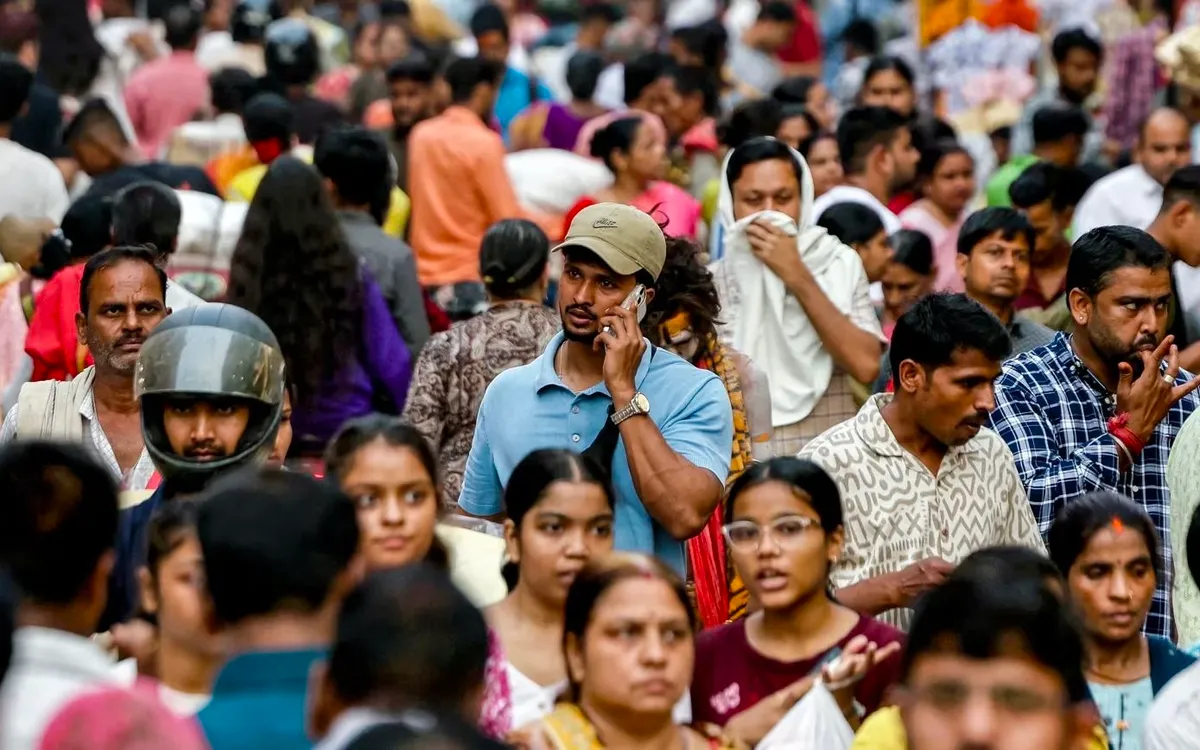 Khi chợ đông đúc ở Varanasi, Ấn Độ, ngày 25/10/2025. (Ảnh: AFP/Getty Images)