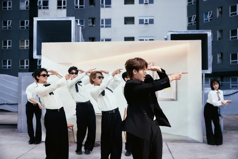 C&aacute;c diễn vi&ecirc;n Lật mặt 8 đ&oacute;ng MV phong c&aacute;ch Gen Z của Hồ Đ&ocirc;ng Quan - Ảnh 1.