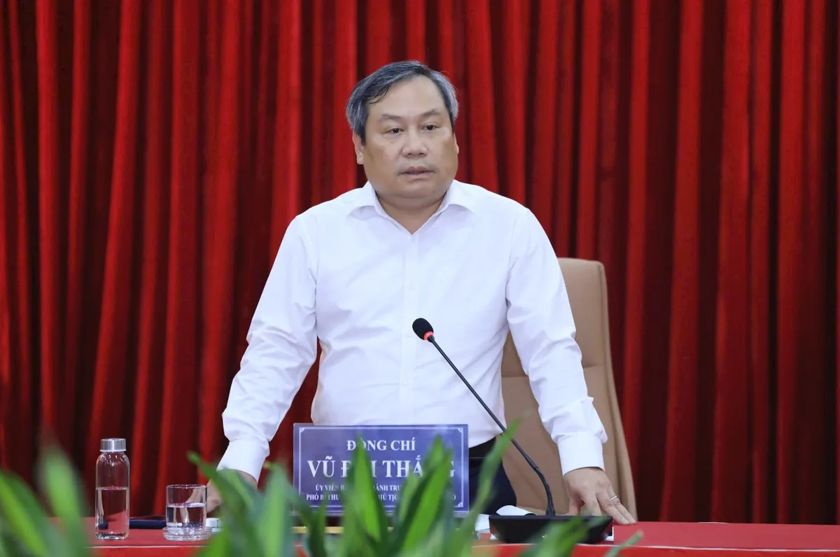 Chủ tịch TP H&agrave; Nội: Kh&ocirc;ng để ph&aacute;t sinh trung gian trong vận h&agrave;nh Trung t&acirc;m h&agrave;nh ch&iacute;nh c&ocirc;ng - Ảnh 1.