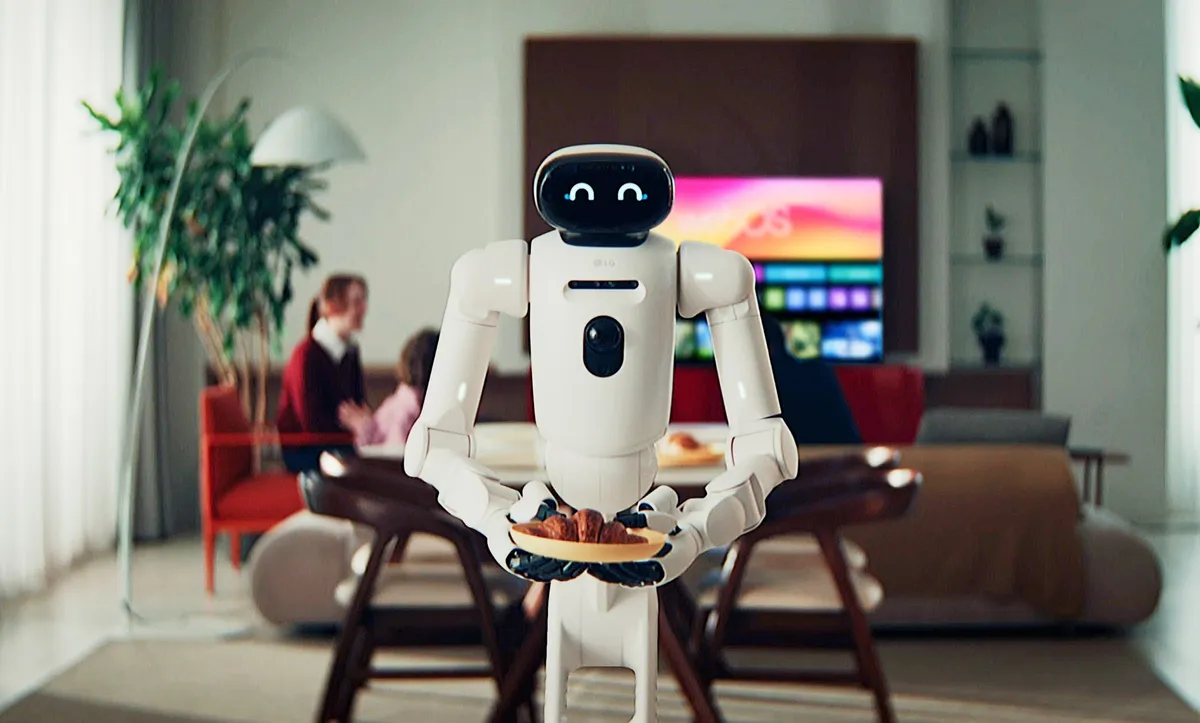 LG trình diễn robot quản gia hình người LG CLOiD tích hợp AI tại Innofest 2026- Ảnh 1. LG trình diễn robot quản gia hình người LG CLOiD tích hợp AI tại Innofest 2026- Ảnh 1.