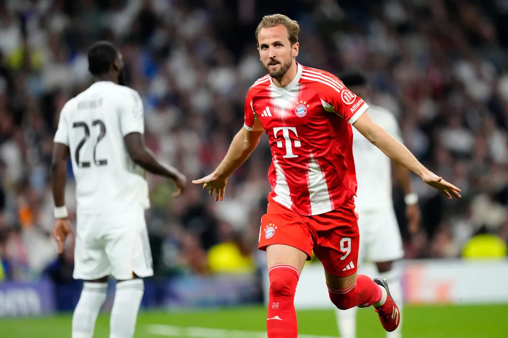 Ngoại hạng Anh chắc suất có 5 đội dự Champions League- Ảnh 2.