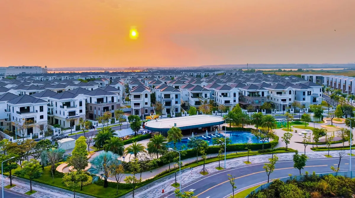 Doanh nghiệp tăng tốc cấp sổ hồng tạo niềm tin bền vững cho thị trường - Ảnh 2.