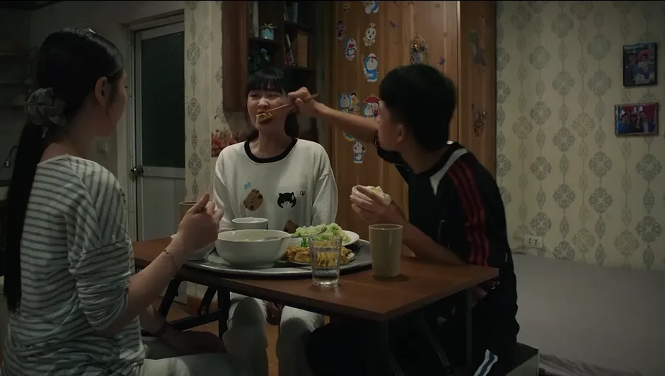 Bước ch&acirc;n v&agrave;o đời - Tập 21: Thương suy sụp sau khi chia tay - Ảnh 1.