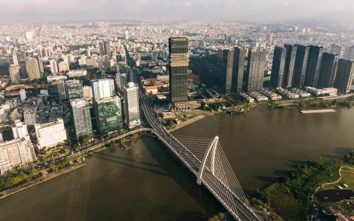 Luật Đô thị đặc biệt: Trao quyền để TP Hồ Chí Minh thoát cơ chế 'xin - cho' - Ảnh 1.