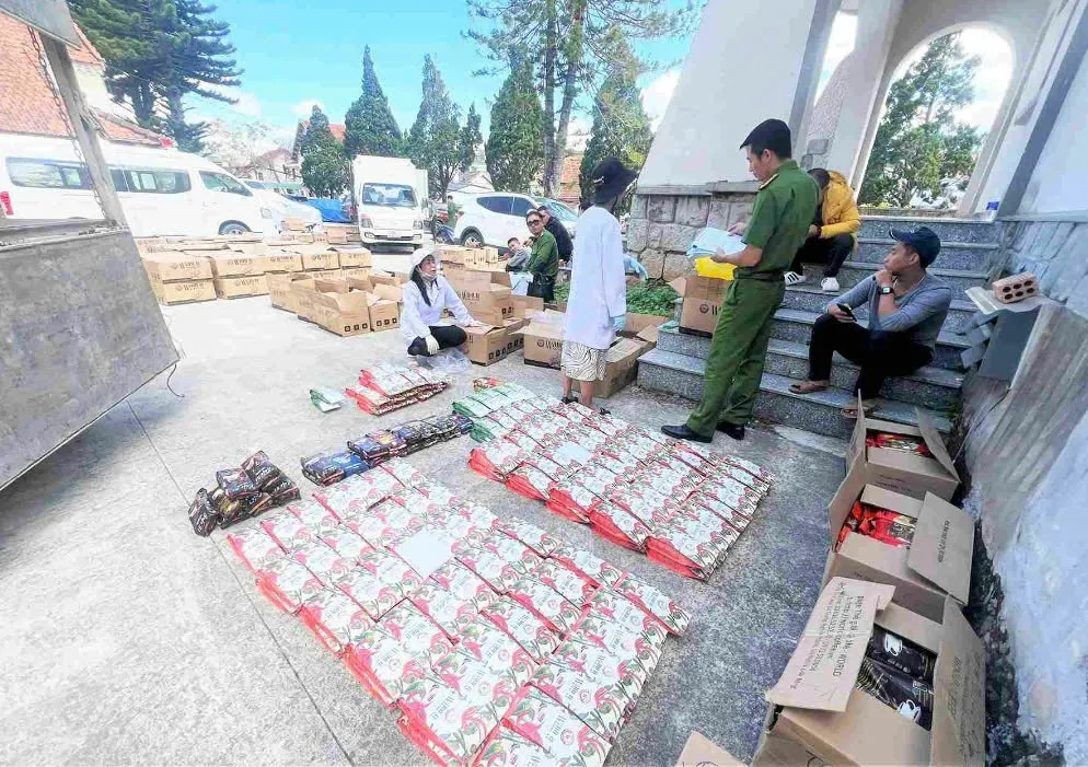 Bộ Công an thưởng nóng các đơn vị phá án xuất sắc tại Lâm Đồng - Ảnh 2.