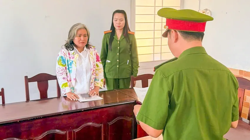 Lừa đảo chuyển nhượng đất tại Ph&uacute; Quốc, chiếm đoạt 6 tỷ đồng  - Ảnh 1.