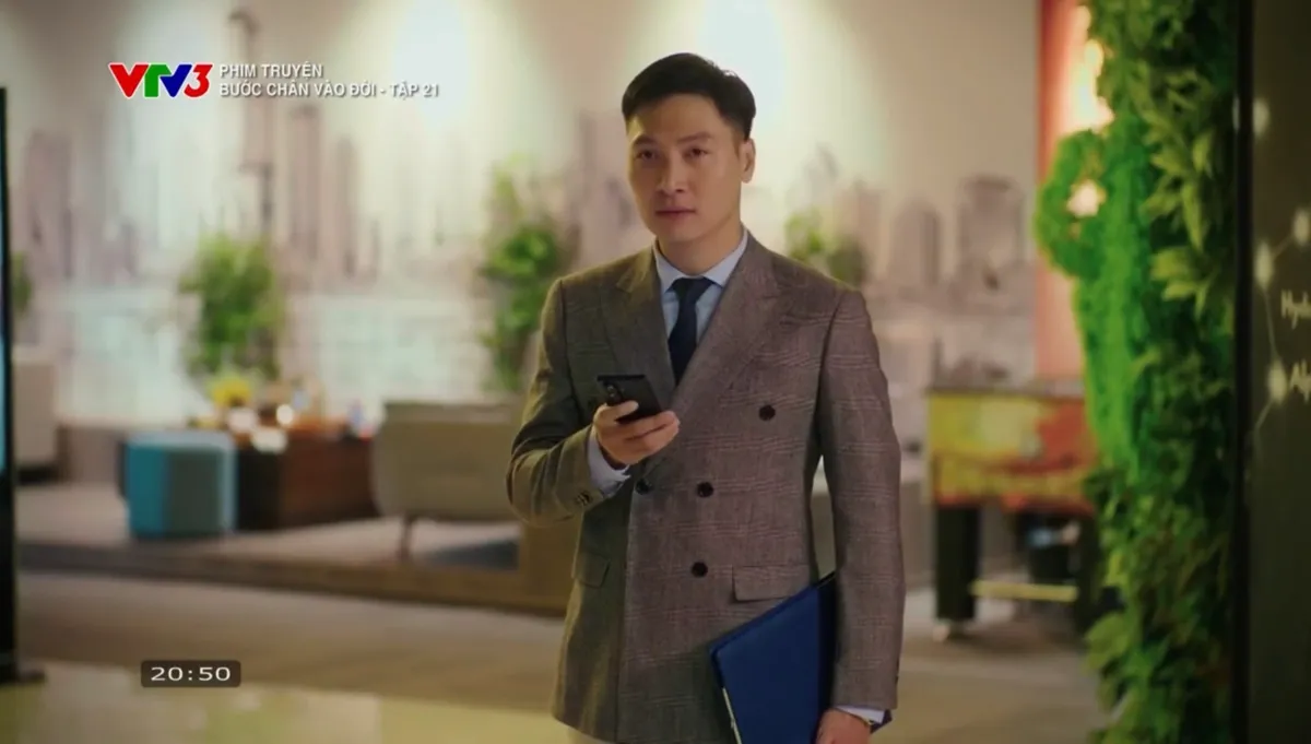 Bước ch&acirc;n v&agrave;o đời - Tập 21: Chị em Thương v&agrave; b&agrave; Dung lại l&agrave; 'oan gia ng&otilde; hẹp' - Ảnh 23.