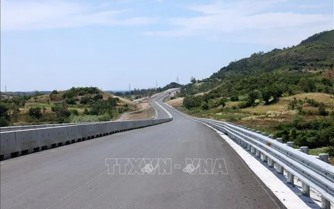 Dự án cao tốc Chí Thạnh - Vân Phong. Ảnh: Quốc Khánh/TTXVN