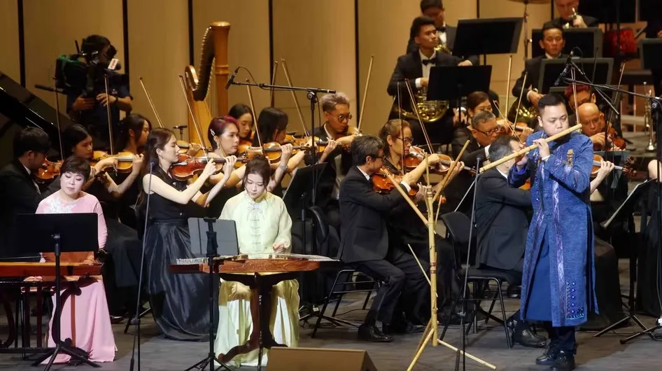 Tổng Bí thư, Chủ tịch nước Tô Lâm dự chương trình nghệ thuật “Tổ quốc trong tim” - Ảnh 2.