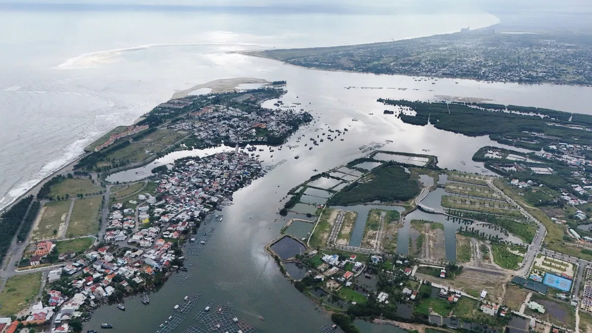 T&igrave;m giải ph&aacute;p quản l&yacute; lũ lưu vực Vu Gia - Thu Bồn trước m&ugrave;a mưa b&atilde;o - Ảnh 3.