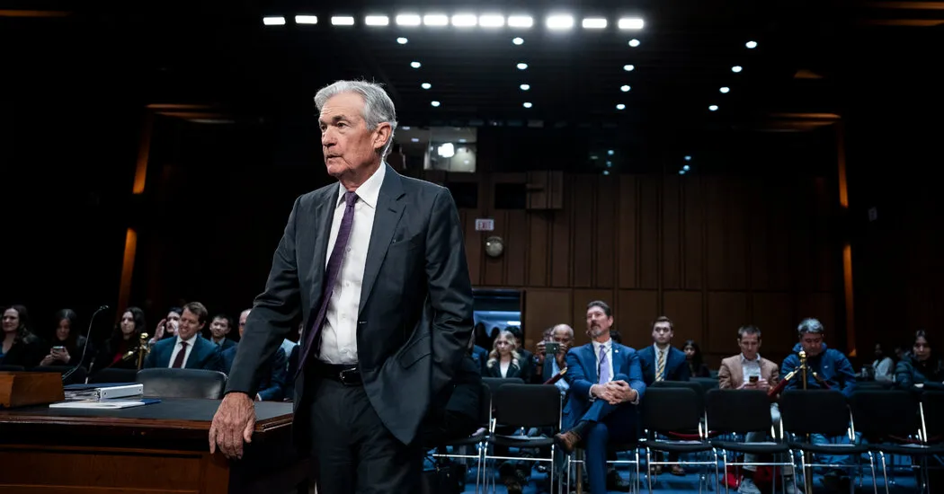 Fed chưa vội nới lỏng, thị trường dè chừng kịch bản tăng- Ảnh 1. Fed chưa vội nới lỏng, thị trường dè chừng kịch bản tăng- Ảnh 1.