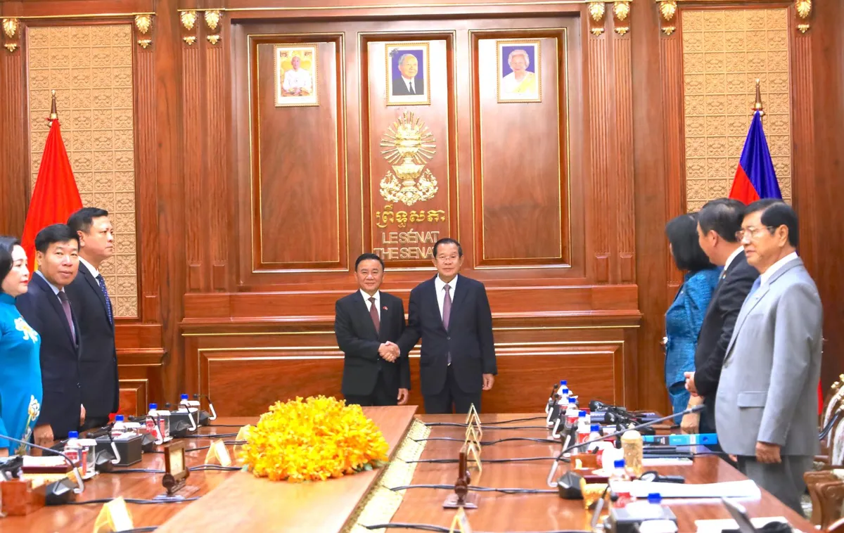 Thường trực Ban B&iacute; thư: Việt Nam lu&ocirc;n quan t&acirc;m ph&aacute;t triển quan hệ với Campuchia - Ảnh 2.