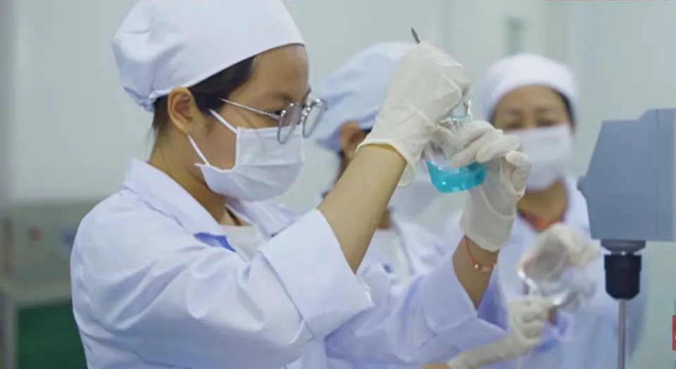 VINCOS Việt Nam: H&agrave;nh tr&igrave;nh kiến tạo gi&aacute; trị thực n&acirc;ng tầm ng&agrave;nh dược mỹ phẩm Việt- Ảnh 3.