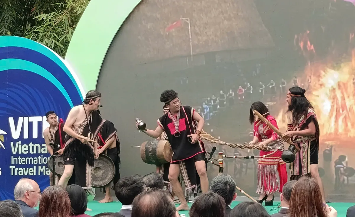 Khai mạc VITM 2026: Chuyển đổi số v&agrave; AI l&agrave; "đ&ograve;n bẩy" cho du lịch bền vững- Ảnh 2.