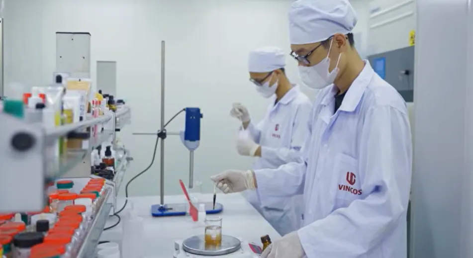 VINCOS Việt Nam: H&agrave;nh tr&igrave;nh kiến tạo gi&aacute; trị thực n&acirc;ng tầm ng&agrave;nh dược mỹ phẩm Việt- Ảnh 5.