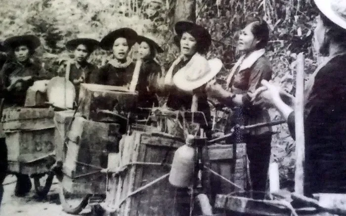 Vai trò của các nữ giao liên trong chiến dịch Hồ Chí Minh lịch sử