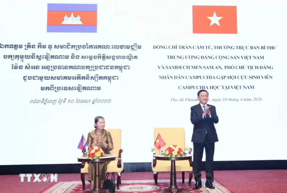 Phát huy vai trò cầu nối hữu nghị Việt Nam - Campuchia - Ảnh 1.
