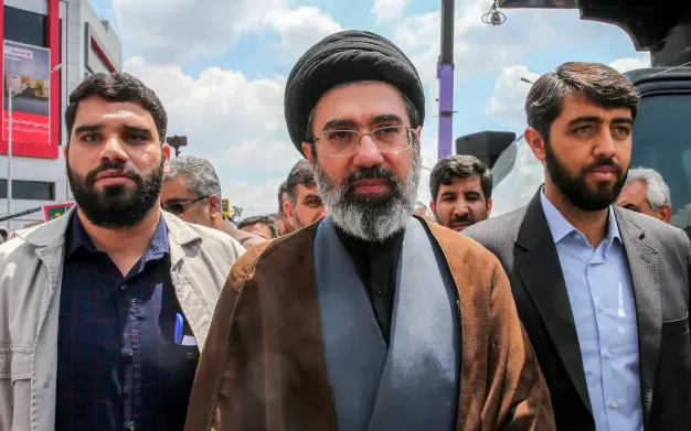 Hình ảnh Lãnh tụ tối cao Iran Mojtaba Khamenei vào năm 2019 (Ảnh: ISNA/AFP/Getty Images)