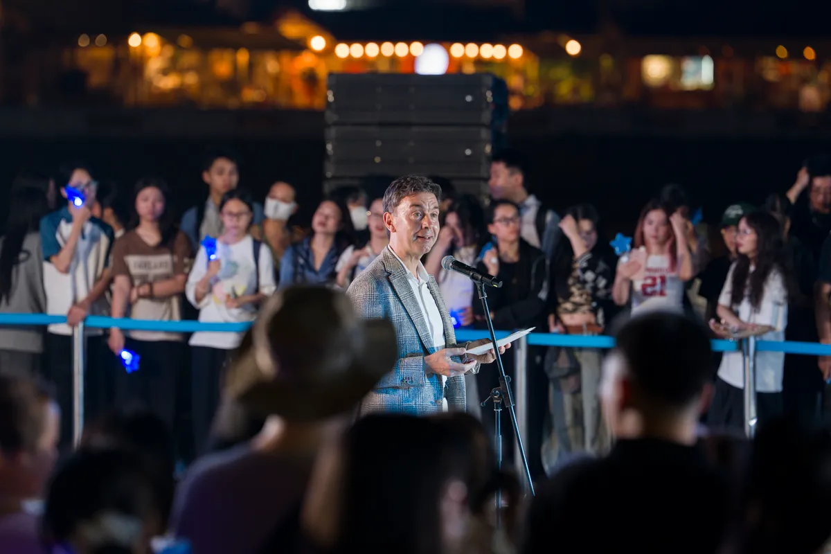 Từ vũ đạo &ldquo;Nước&rdquo;, EU v&agrave; giới trẻ Việt Nam lan tỏa th&ocirc;ng điệp xanh - Ảnh 3.