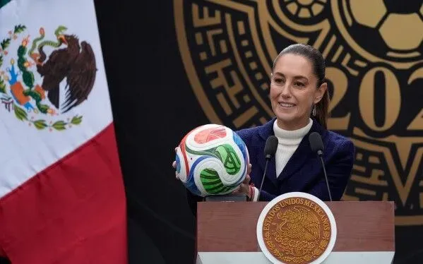 FIFA b&aacute;c đề nghị chuyển địa điểm thi đấu của ĐT Iran tại World Cup 2026- Ảnh 1.