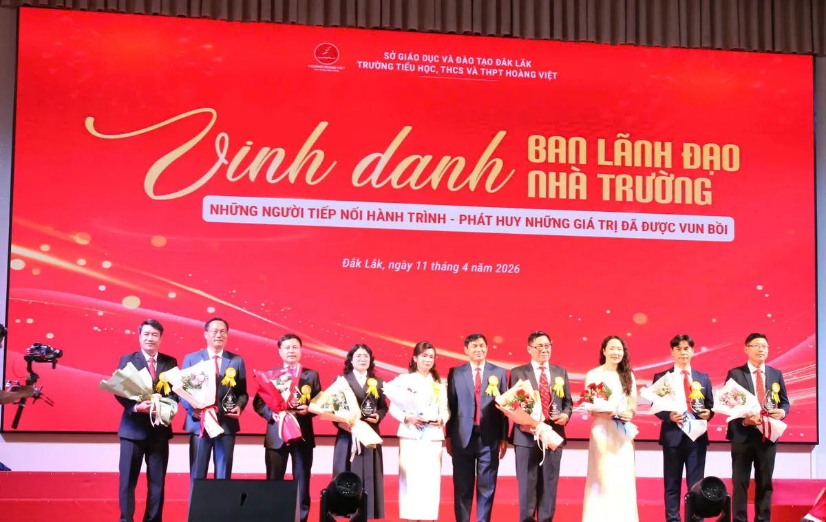 Đắk Lắk: N&acirc;ng bước nh&acirc;n t&agrave;i, khẳng định vị thế gi&aacute;o dục ngo&agrave;i c&ocirc;ng lập - Ảnh 4.