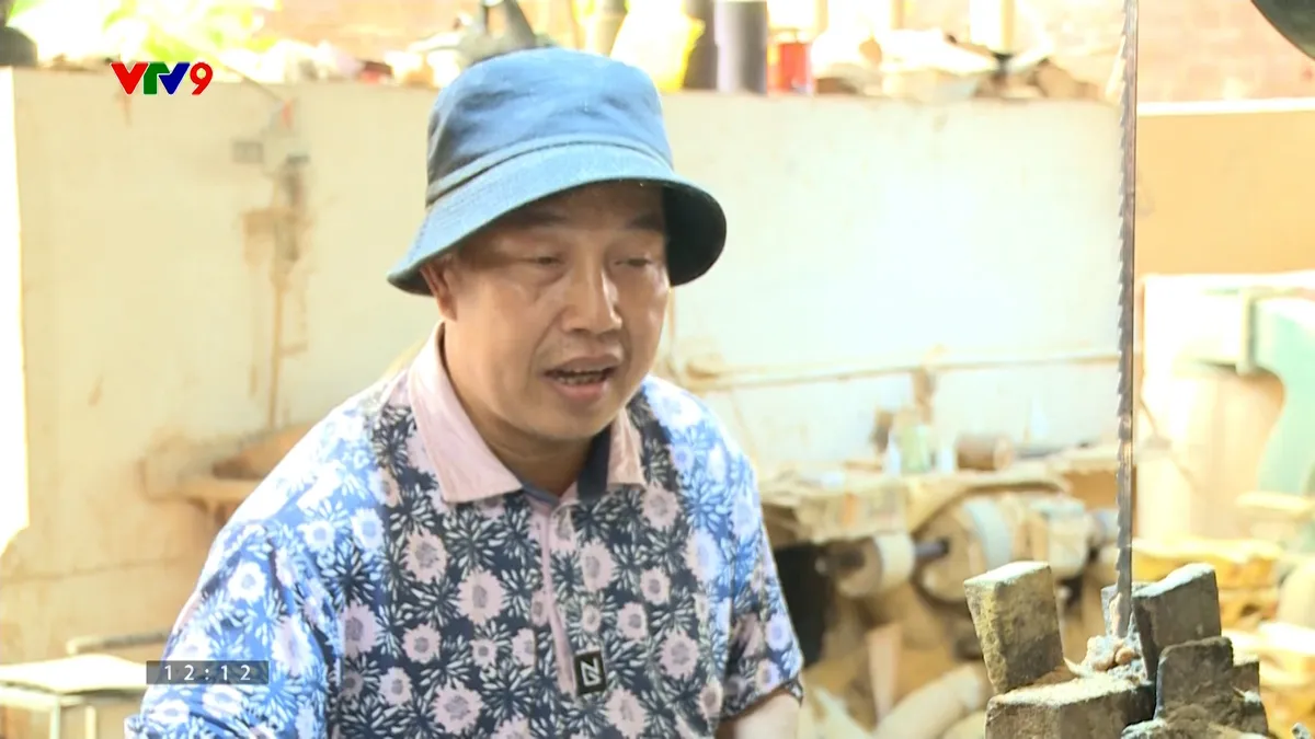 pnhn-1104-2 ng v thạch.jpg