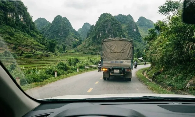 &ldquo;L&ecirc;n số n&agrave;o, xuống số đ&oacute;&rdquo;: Kinh nghiệm l&aacute;i xe đ&egrave;o dốc kh&ocirc;ng phải ai cũng hiểu đ&uacute;ng- Ảnh 1.