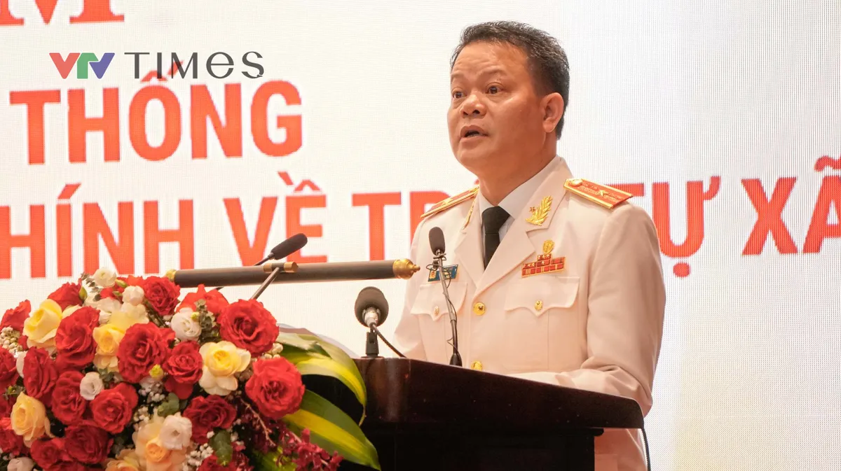 Thủ tướng Lê Minh Hưng dự Lễ kỷ niệm 80 năm Ngày truyền thống lực lượng Cảnh sát QLHC về TTXH - Ảnh 3.