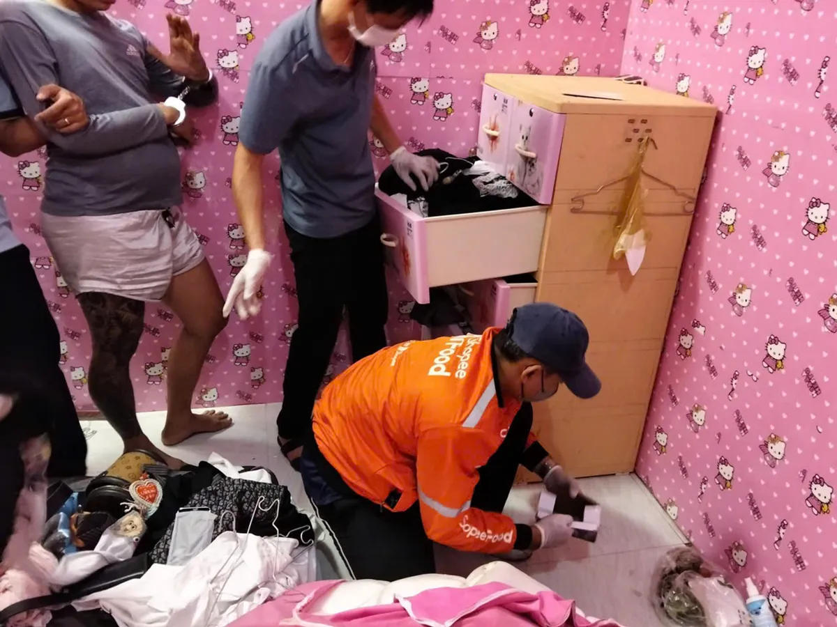 Bắt 2 đối tượng t&agrave;ng trữ ma t&uacute;y ở L&acirc;m Đồng - Ảnh 3.