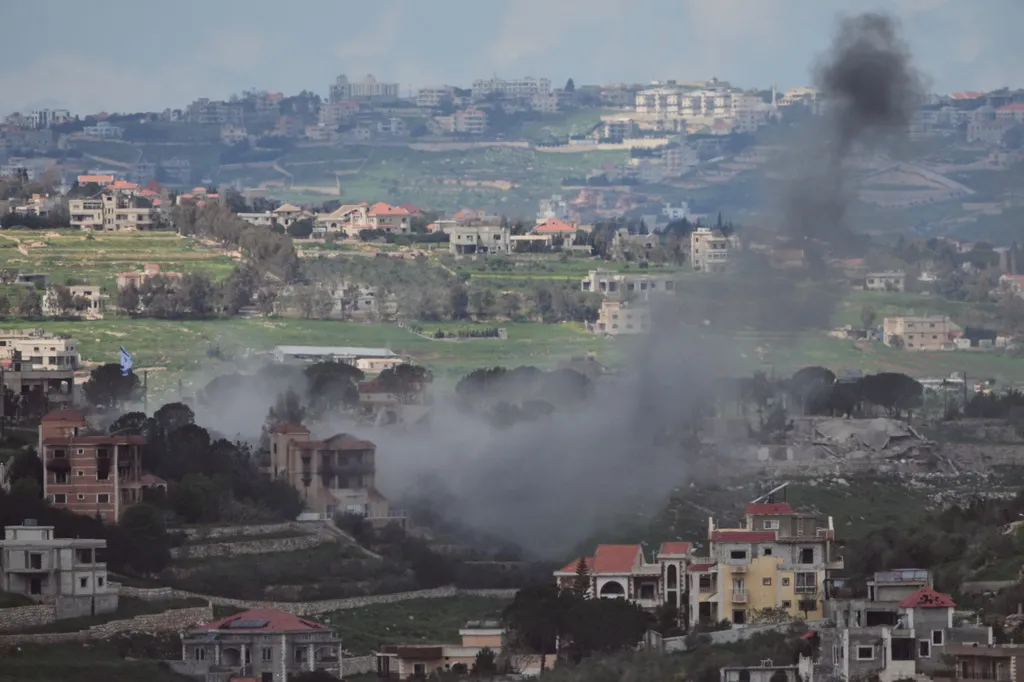 Thủ tướng Netanyahu tuy&ecirc;n bố Mỹ - Israel đ&atilde; &ldquo;l&agrave;m t&ecirc; liệt&rdquo; chương tr&igrave;nh hạt nh&acirc;n của Iran - Ảnh 1.